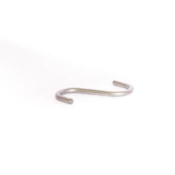 Small metal hook with standard S shape, for PDR tool leverage.