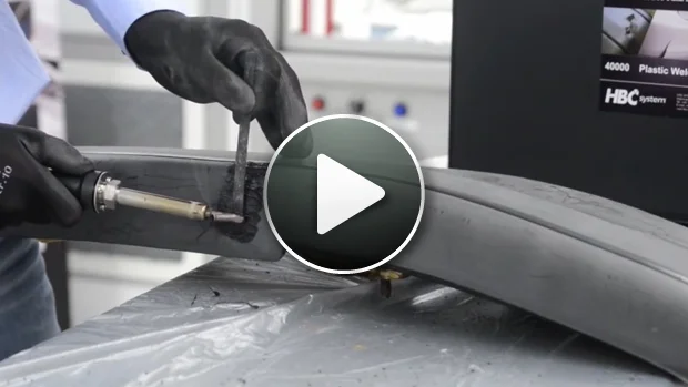 b6_plastic_welding_001_videoscreen_play.jpg